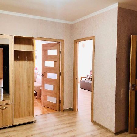 Отель Apartament , Кахул Экстерьер фото